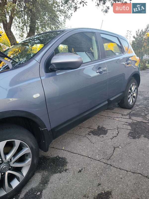 Позашляховик / Кросовер Nissan Qashqai 2008 в Черкасах