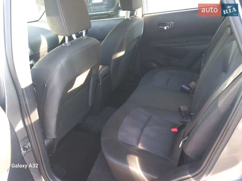 Позашляховик / Кросовер Nissan Qashqai 2011 в Снятині