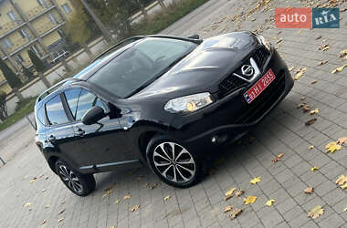 Внедорожник / Кроссовер Nissan Qashqai 2013 в 