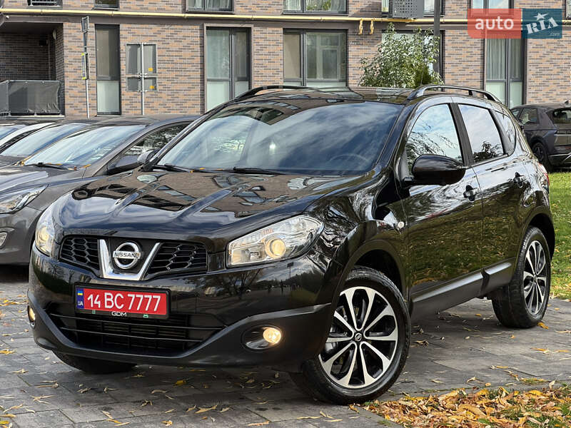 Внедорожник / Кроссовер Nissan Qashqai 2013 в Львове