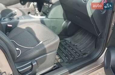 Позашляховик / Кросовер Nissan Qashqai 2008 в 