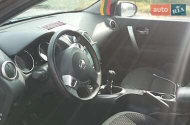 Позашляховик / Кросовер Nissan Qashqai 2008 в 