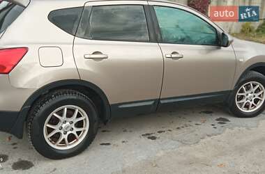 Позашляховик / Кросовер Nissan Qashqai 2008 в 