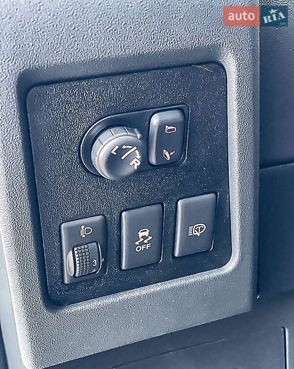 Позашляховик / Кросовер Nissan Qashqai 2011 в Дніпрі фото 11 Позашляховик / Кросовер Nissan Qashqai 2011 в Дніпрі