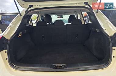 Внедорожник / Кроссовер Nissan Qashqai 2014 в 