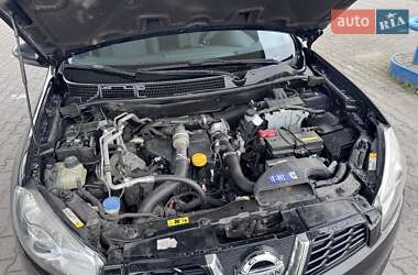 Внедорожник / Кроссовер Nissan Qashqai 2011 в 