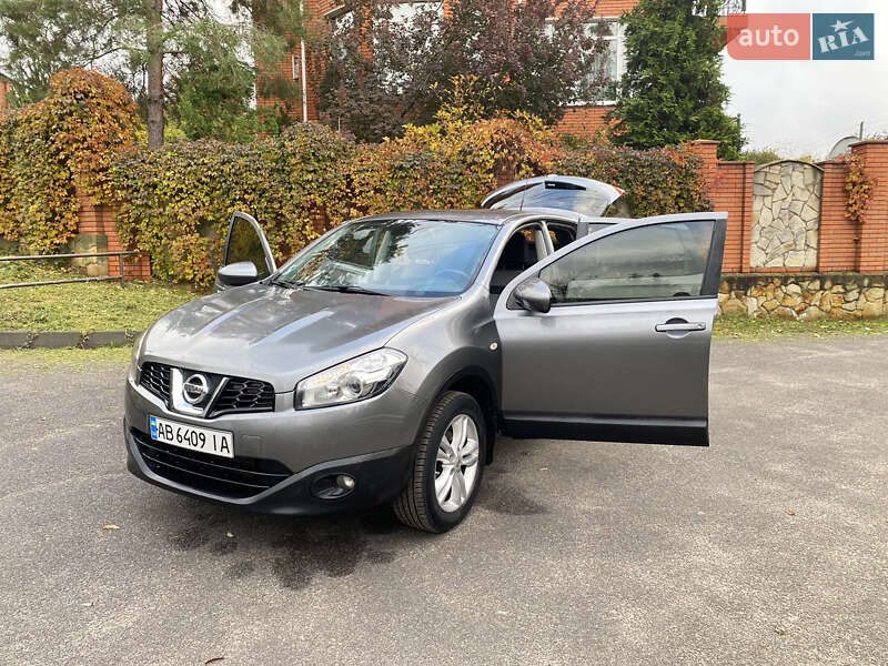 Внедорожник / Кроссовер Nissan Qashqai 2011 в Виннице