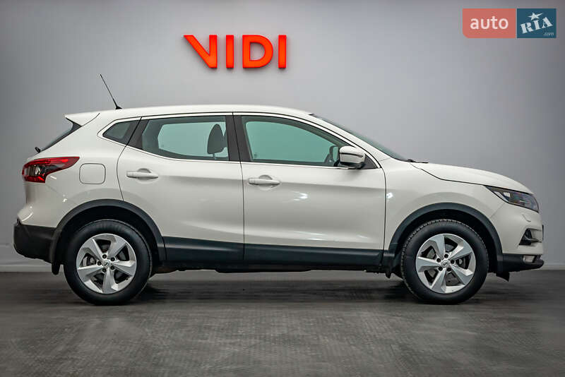 Внедорожник / Кроссовер Nissan Qashqai 2017 в Киеве фото 4 Внедорожник / Кроссовер Nissan Qashqai 2017 в Киеве
