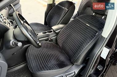 Позашляховик / Кросовер Nissan Qashqai 2012 в  фото 10 Позашляховик / Кросовер Nissan Qashqai 2012 в
