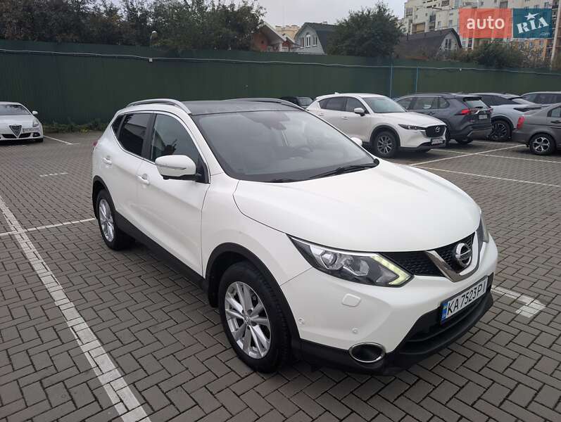 Внедорожник / Кроссовер Nissan Qashqai 2017 в Киеве