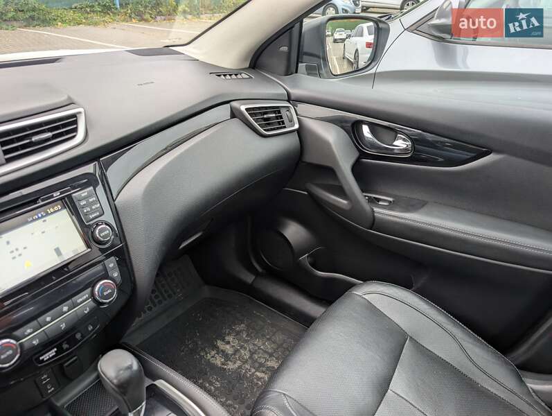 Внедорожник / Кроссовер Nissan Qashqai 2017 в Киеве