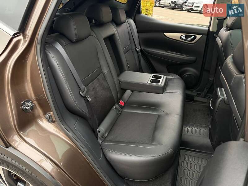 Внедорожник / Кроссовер Nissan Qashqai 2017 в Киеве фото 12 Внедорожник / Кроссовер Nissan Qashqai 2017 в Киеве