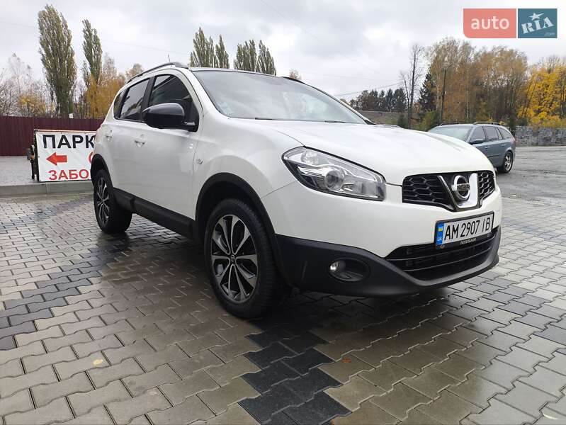 Внедорожник / Кроссовер Nissan Qashqai 2012 в Звягеле фото 17 Внедорожник / Кроссовер Nissan Qashqai 2012 в Звягеле