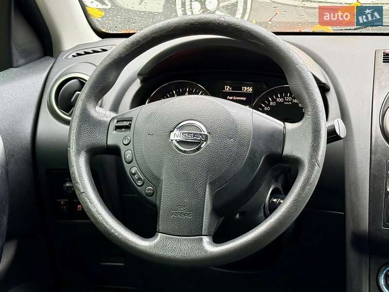 Внедорожник / Кроссовер Nissan Qashqai 2012 в Харькове