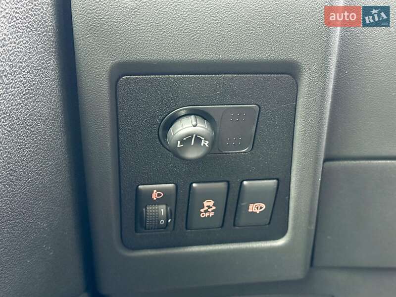 Внедорожник / Кроссовер Nissan Qashqai 2012 в Харькове