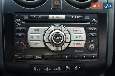 Позашляховик / Кросовер Nissan Qashqai 2008 в  фото 16 Позашляховик / Кросовер Nissan Qashqai 2008 в