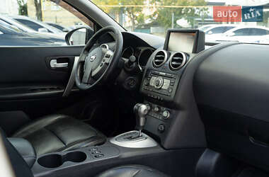 Позашляховик / Кросовер Nissan Qashqai 2008 в  фото 25 Позашляховик / Кросовер Nissan Qashqai 2008 в