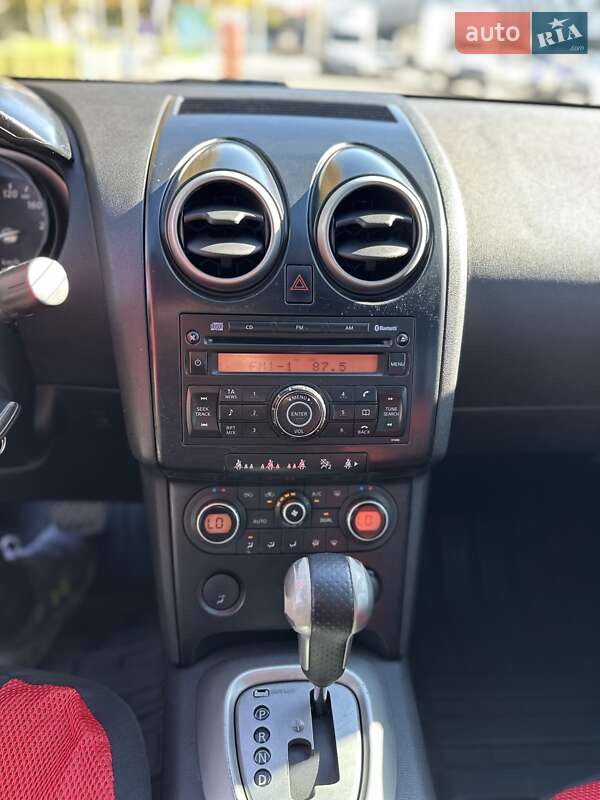 Позашляховик / Кросовер Nissan Qashqai 2007 в Одесі