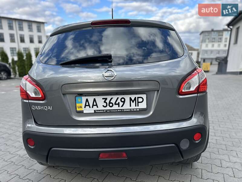 Позашляховик / Кросовер Nissan Qashqai 2011 в Хмельницькому фото 8 Позашляховик / Кросовер Nissan Qashqai 2011 в Хмельницькому