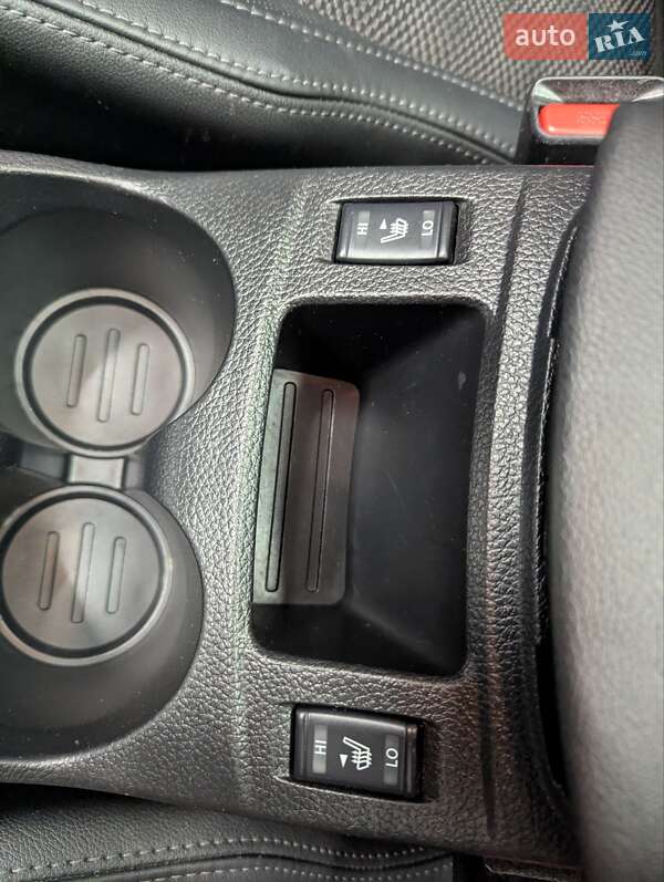 Позашляховик / Кросовер Nissan Qashqai 2015 в Тернополі фото 18 Позашляховик / Кросовер Nissan Qashqai 2015 в Тернополі