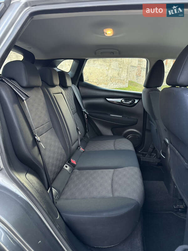 Внедорожник / Кроссовер Nissan Qashqai 2015 в Бережанах