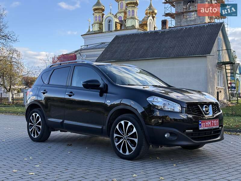 Внедорожник / Кроссовер Nissan Qashqai 2013 в Бродах