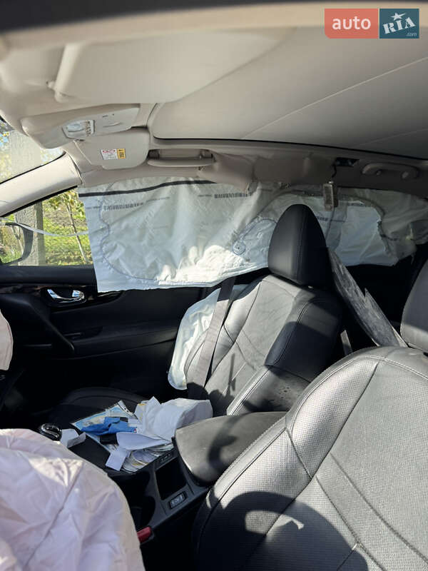 Внедорожник / Кроссовер Nissan Qashqai 2016 в Городке фото 13 Внедорожник / Кроссовер Nissan Qashqai 2016 в Городке