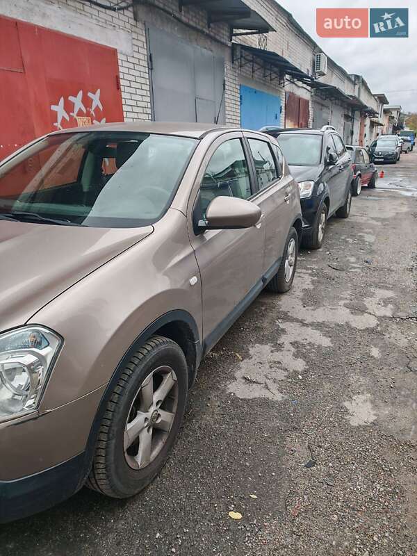 Внедорожник / Кроссовер Nissan Qashqai 2008 в Киеве