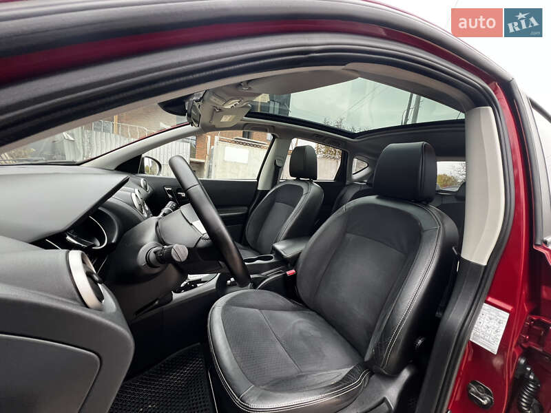 Внедорожник / Кроссовер Nissan Qashqai 2013 в Виннице