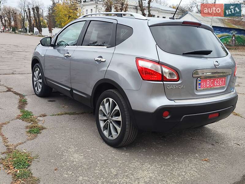Внедорожник / Кроссовер Nissan Qashqai 2011 в Новоархангельске