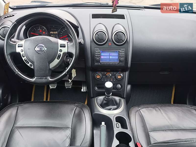 Внедорожник / Кроссовер Nissan Qashqai 2011 в Новоархангельске