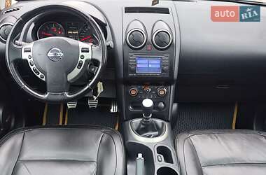 Внедорожник / Кроссовер Nissan Qashqai 2011 в 