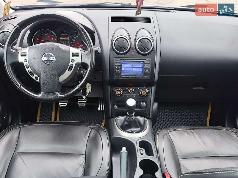 Внедорожник / Кроссовер Nissan Qashqai 2011 в Новоархангельске