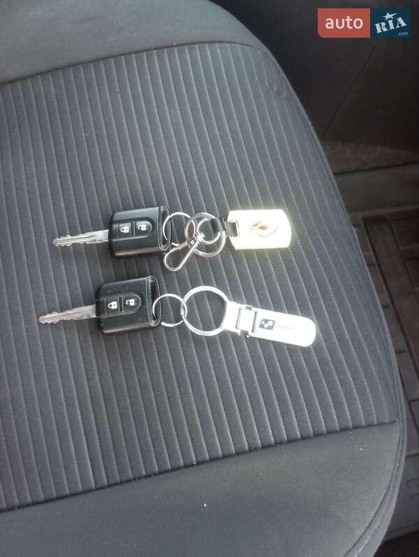 Внедорожник / Кроссовер Nissan Qashqai 2012 в Ивано-Франковске