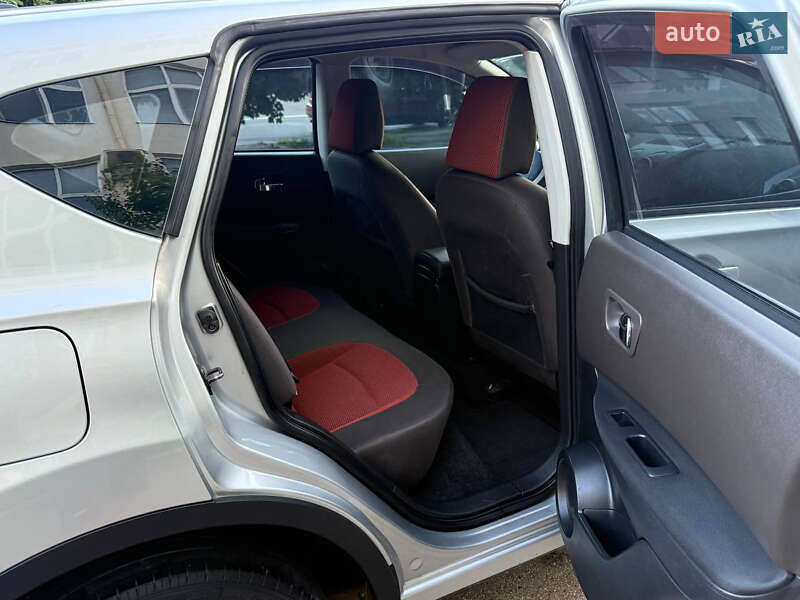 Позашляховик / Кросовер Nissan Qashqai 2008 в Харкові