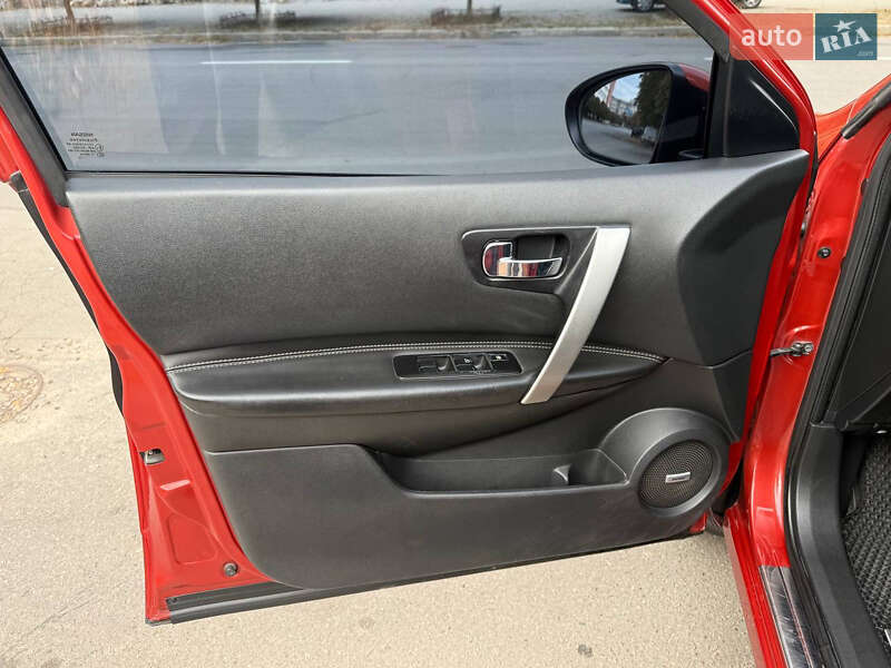 Внедорожник / Кроссовер Nissan Qashqai 2009 в Харькове