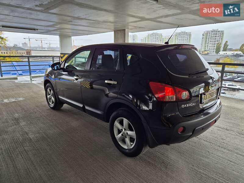 Внедорожник / Кроссовер Nissan Qashqai 2009 в Киеве