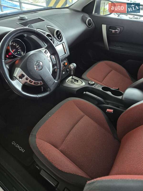 Внедорожник / Кроссовер Nissan Qashqai 2009 в Киеве