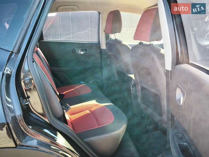 Позашляховик / Кросовер Nissan Qashqai 2008 в Львові фото 14 Позашляховик / Кросовер Nissan Qashqai 2008 в Львові