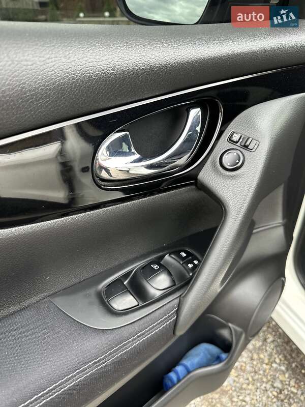 Позашляховик / Кросовер Nissan Qashqai 2016 в Бережанах фото 29 Позашляховик / Кросовер Nissan Qashqai 2016 в Бережанах