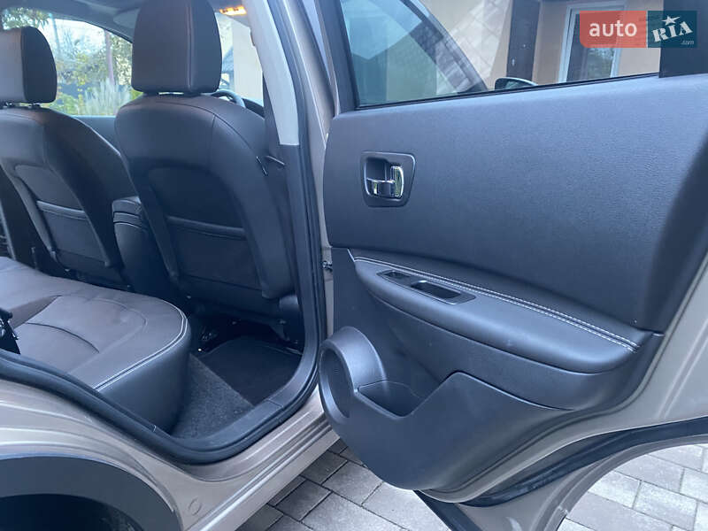 Внедорожник / Кроссовер Nissan Qashqai 2011 в Виннице