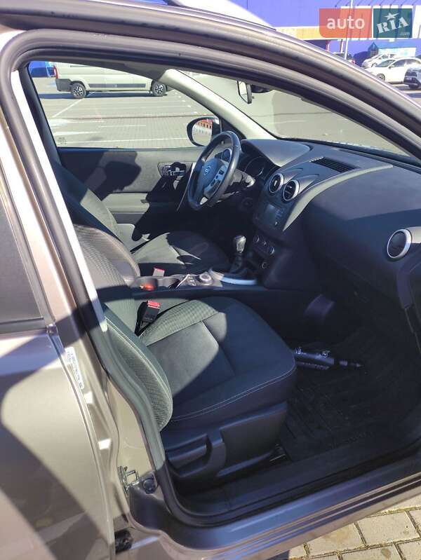Внедорожник / Кроссовер Nissan Qashqai 2012 в Тернополе фото 11 Внедорожник / Кроссовер Nissan Qashqai 2012 в Тернополе