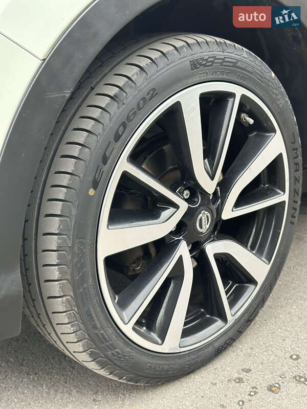 Внедорожник / Кроссовер Nissan Qashqai 2014 в Радивилове