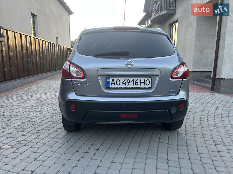 Внедорожник / Кроссовер Nissan Qashqai 2010 в Мукачево