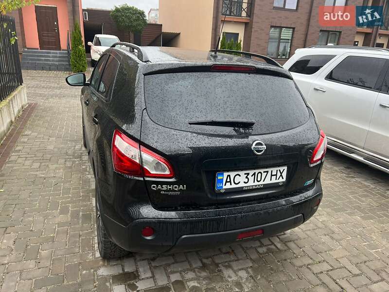 Внедорожник / Кроссовер Nissan Qashqai 2013 в Вараше фото 4 Внедорожник / Кроссовер Nissan Qashqai 2013 в Вараше
