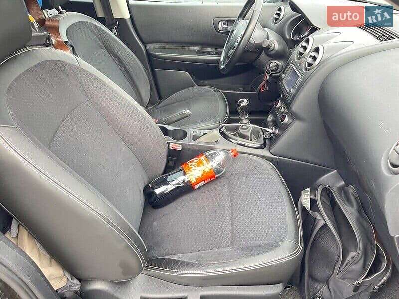 Внедорожник / Кроссовер Nissan Qashqai 2013 в Вараше фото 15 Внедорожник / Кроссовер Nissan Qashqai 2013 в Вараше