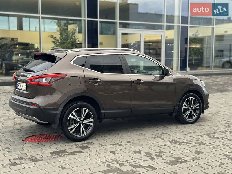 Внедорожник / Кроссовер Nissan Qashqai 2017 в Ивано-Франковске фото 7 Внедорожник / Кроссовер Nissan Qashqai 2017 в Ивано-Франковске