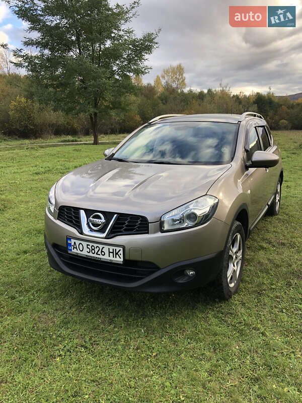 Nissan Qashqai 2012