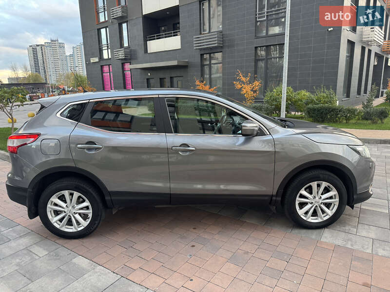Позашляховик / Кросовер Nissan Qashqai 2014 в Києві фото 5 Позашляховик / Кросовер Nissan Qashqai 2014 в Києві