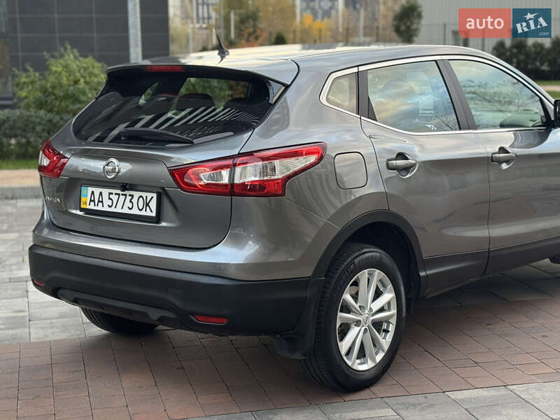 Позашляховик / Кросовер Nissan Qashqai 2014 в Києві фото 18 Позашляховик / Кросовер Nissan Qashqai 2014 в Києві